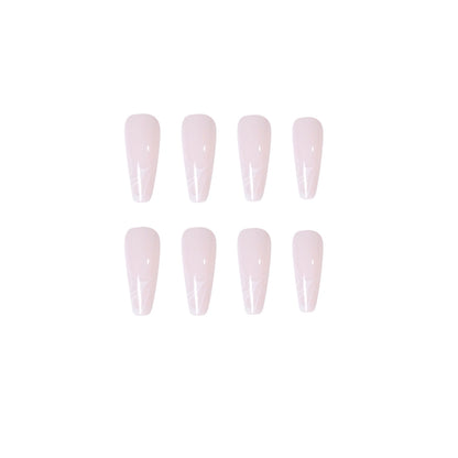 Kunstvolle Nagelverlängerungen mit elegantem Fluid-Design Brehn