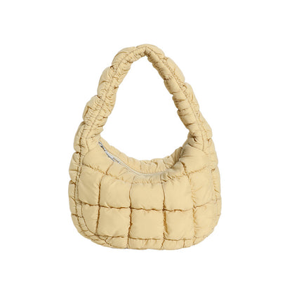 Gepuffte Schultertasche
