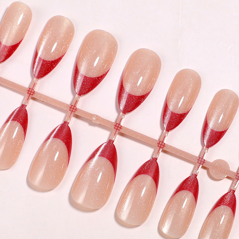 Elegante Stiletto-Style Press-On Nägel Brehn