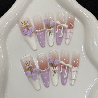 Dekorativer Lavendel Blumen Press-On Nagelset