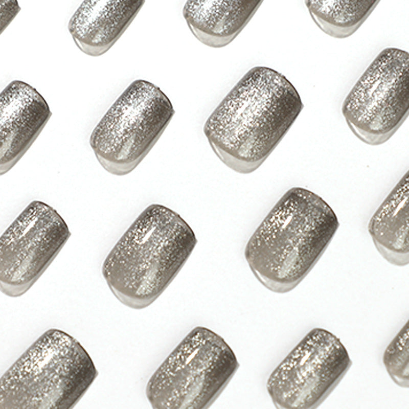 Glitzernde Nagelverlängerungen Brehn