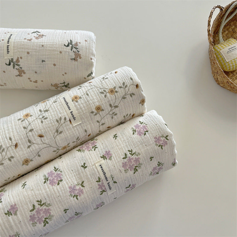 Unisex vielseitige Musselin-Decke mit floralen Akzenten Brehn