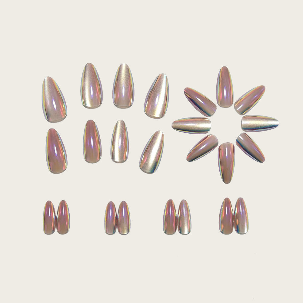 Luxuriöse Glanz-Nagelkunst Brehn