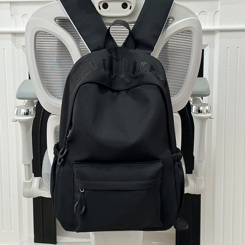 Stylischer leichter Mehrfach-Taschen-Rucksack Brehn