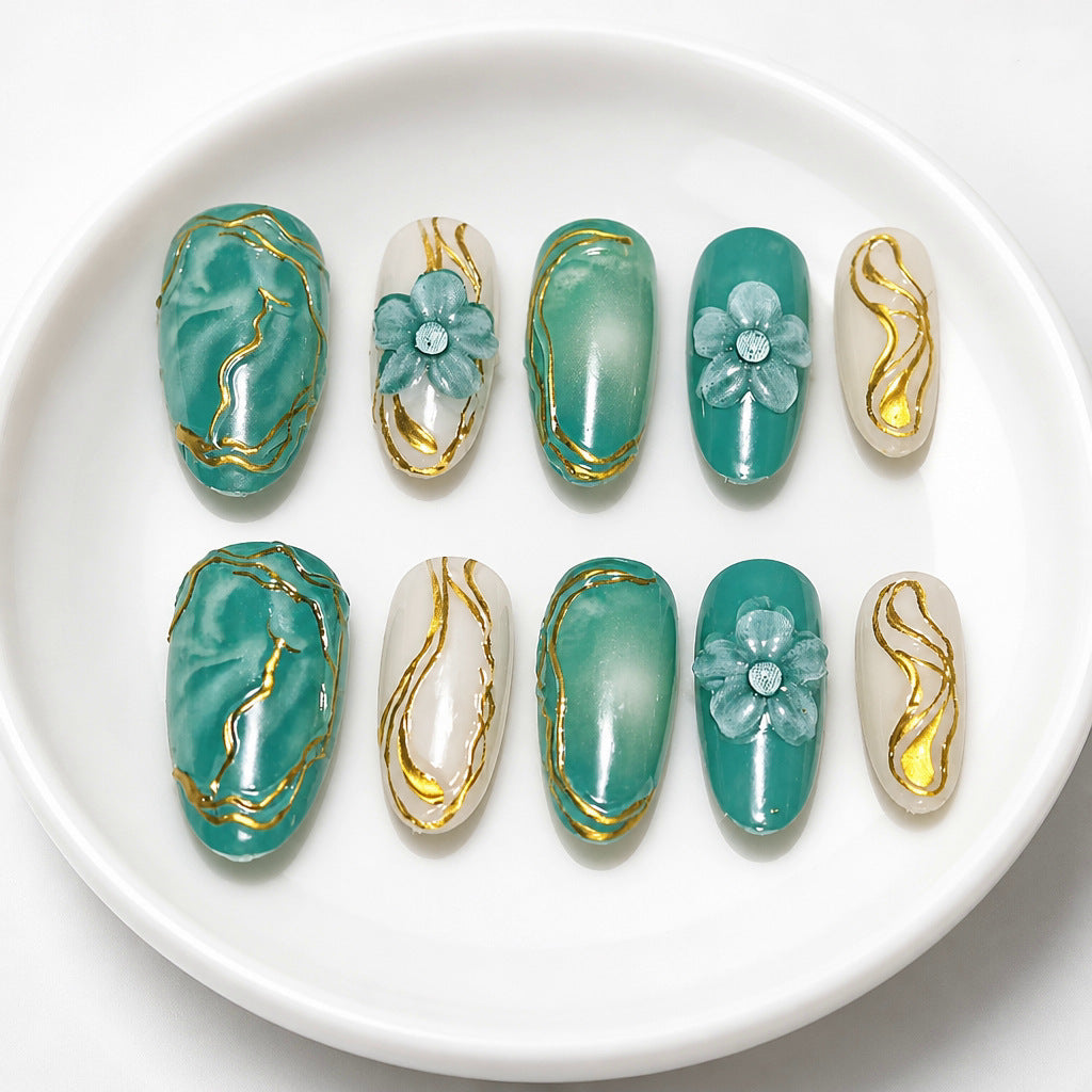 Dekoratives Floral Press-On Nagelkunst Set Brehn
