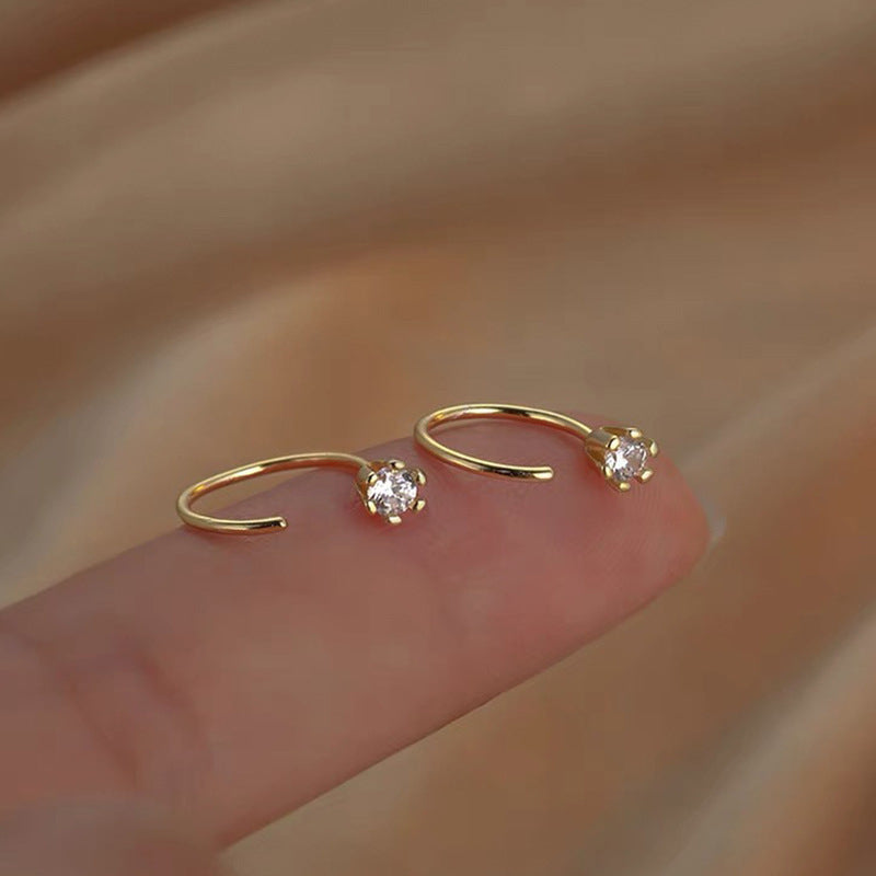 Funkelnde und Elegante Ohrstecker Brehn