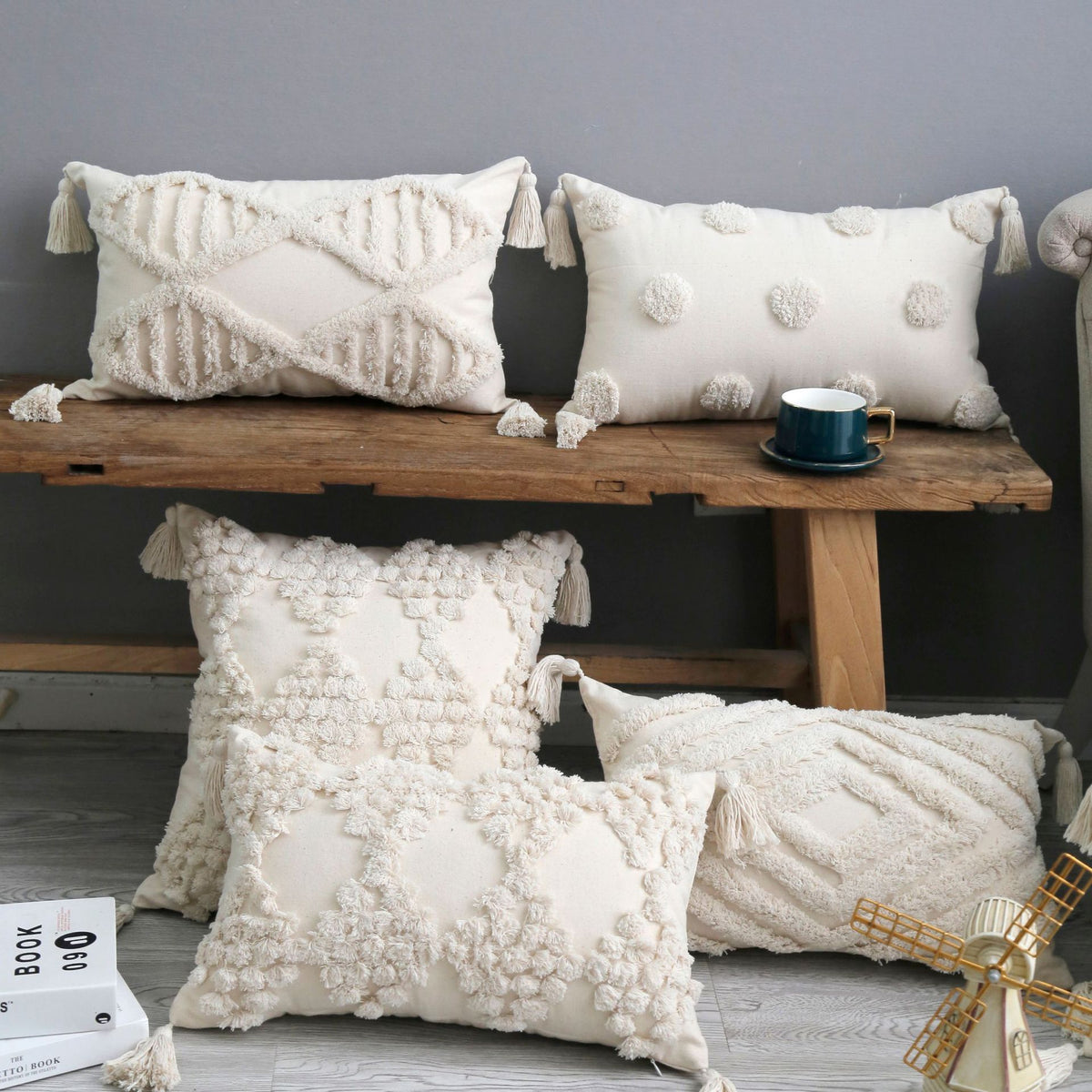 Bohemian tufted Baumwolle Lendenkissen mit clusterfringe Textur und Eckenquasten