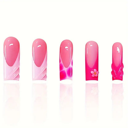 Künstlerische Nagelverstärkungen mit floralem Design Brehn
