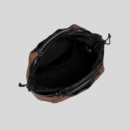 Gepolsterte Wildleder-Handtasche
