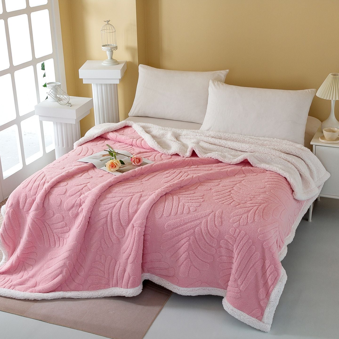 Gemütliche Fleece-Wurfdecke Brehn