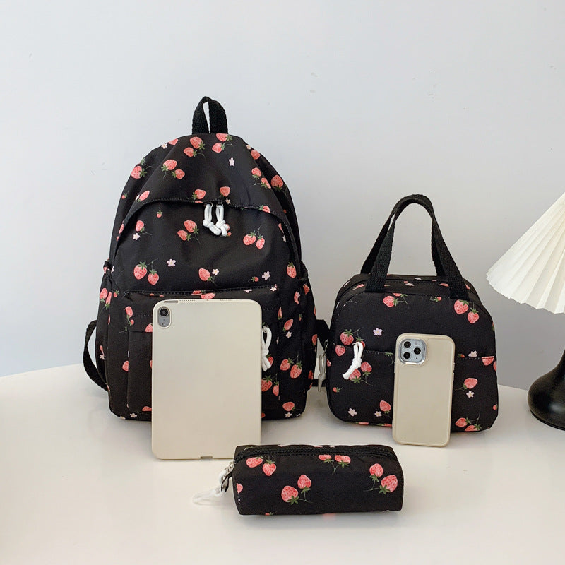 Rucksackset mit Fröhlichem Erdbeermuster und Praktischen Fächern Brehn