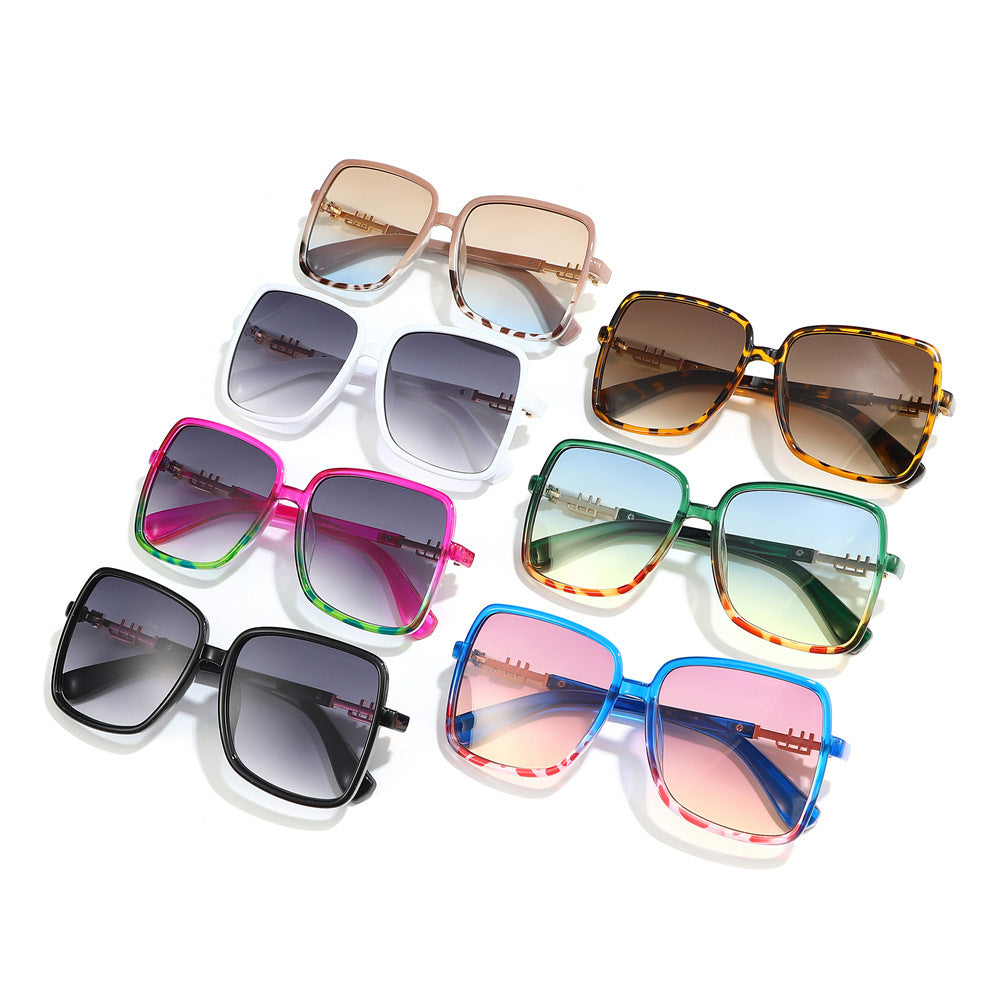 Damen Sonnenbrille mit großem Rahmen und Farbverlauf Brehn