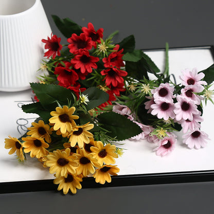 Realistische Blumenanordnung
