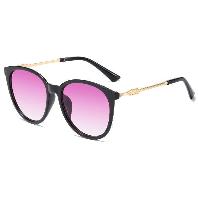 Damen Modische Cat-Eye Sonnenbrille mit verspiegelten Gläsern Brehn