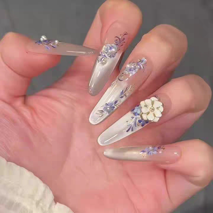 Elegante Blumennagelkunst Tipps Brehn