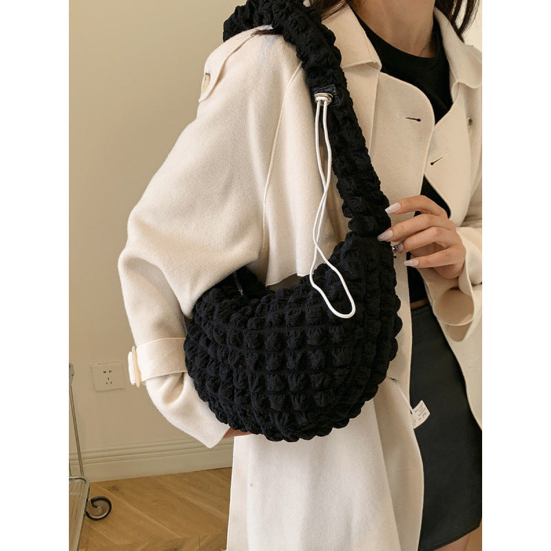 Texturiertes Stoff-Hobo-Bag Brehn