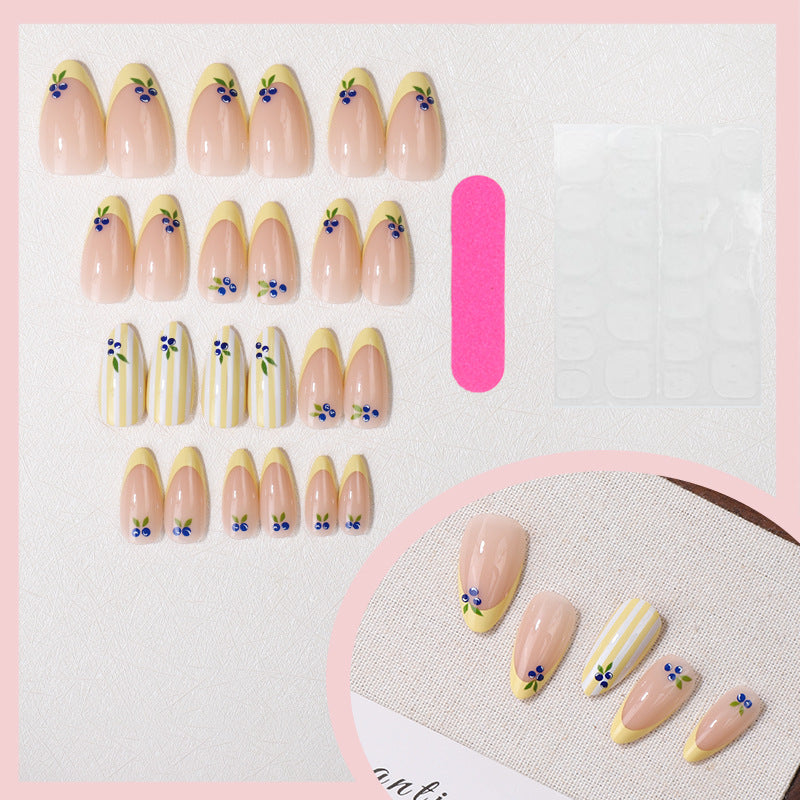 Dekoratives Press-On Nagelset Brehn