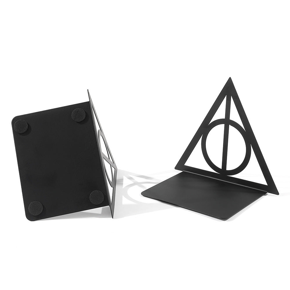Geometrische Dekorative Buchstützen
