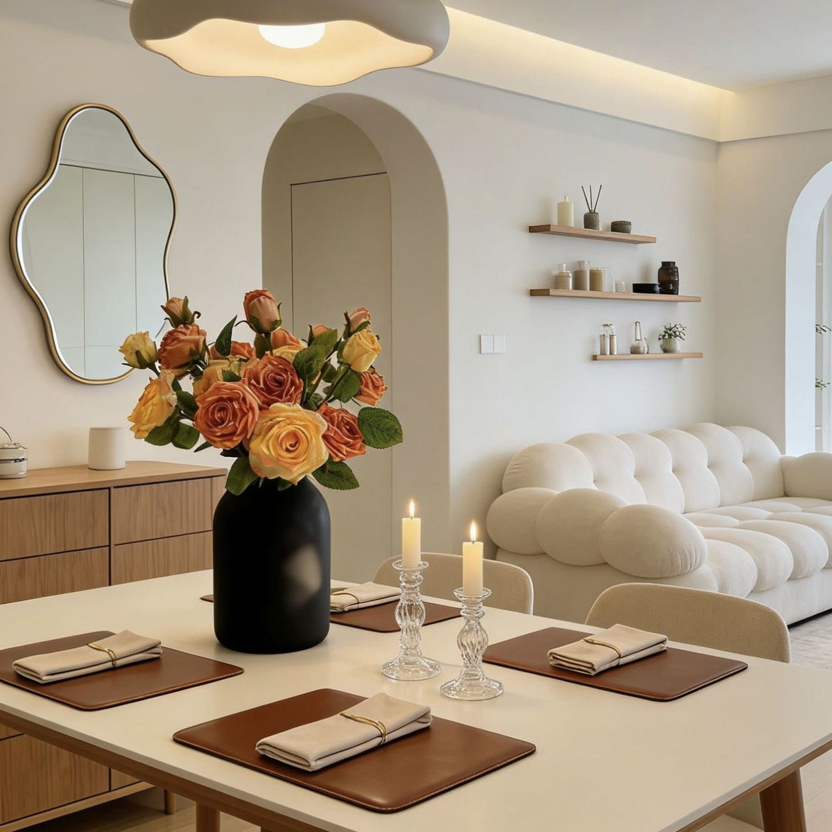 Luxuriöser realistischer Rosenstrauß