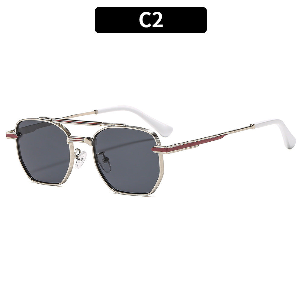 Damen Elegante Sonnenbrille im Retro-Stil mit einem luxuriösen Rahmen Brehn