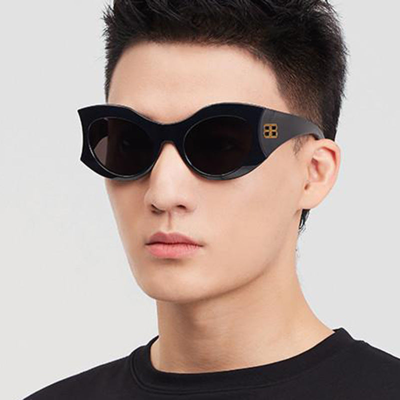 Damen stilvolle Cat-Eye Sonnenbrille mit hochglänzendem Design und schützenden Gläsern Brehn