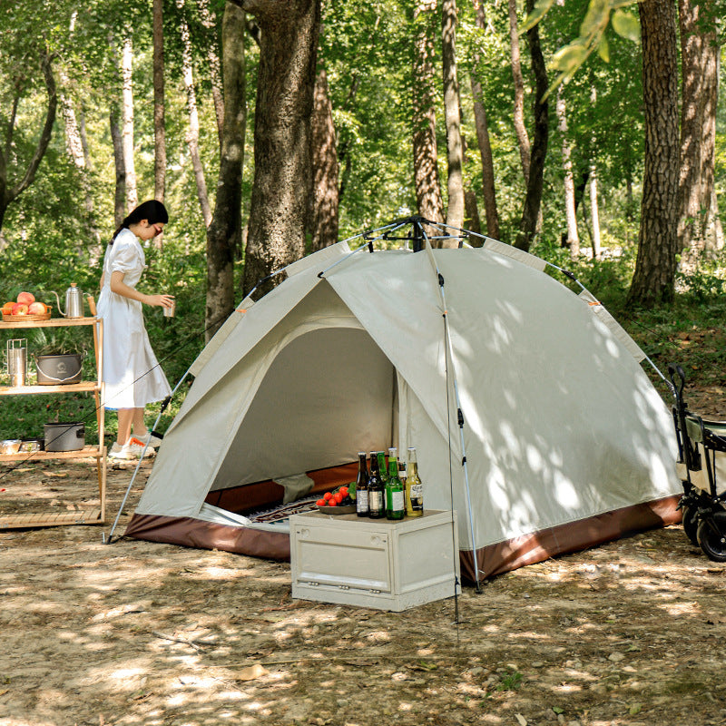 Campingzelt Mit Wetterfestem Material Und Einfachem Aufbausystem Brehn