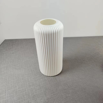 Moderne gerippte Keramikvase Brehn