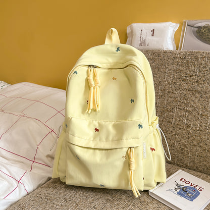 Stylischer backpack mit floralem Schmuck Brehn