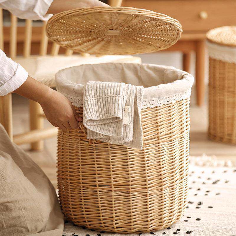 Eleganter Wäschekorb Aus Geflochtenem Rattan Brehn