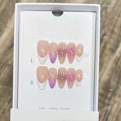 Künstlerisches Floral Press-On Nagelset Brehn