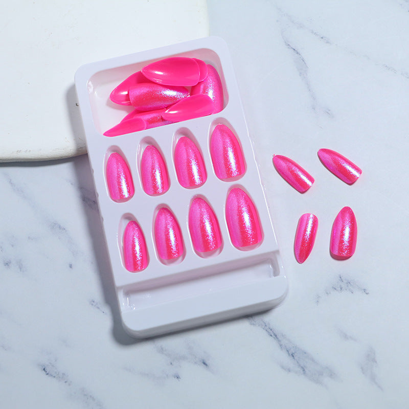 Glossy Press-On Nagelset mit schimmerndem Glanz Brehn