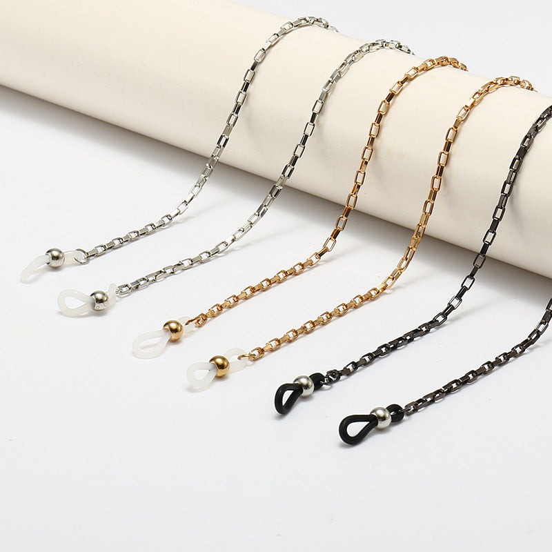 Modische Brillen mit stylischer Kette Brehn