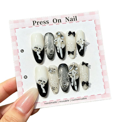 Anpassbare florale Press-On Nagelkollektion