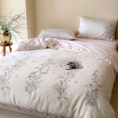 Seiden-Effekt Botanisch Besticktes Bettbezug-Set mit Micro-Satin Rückseite