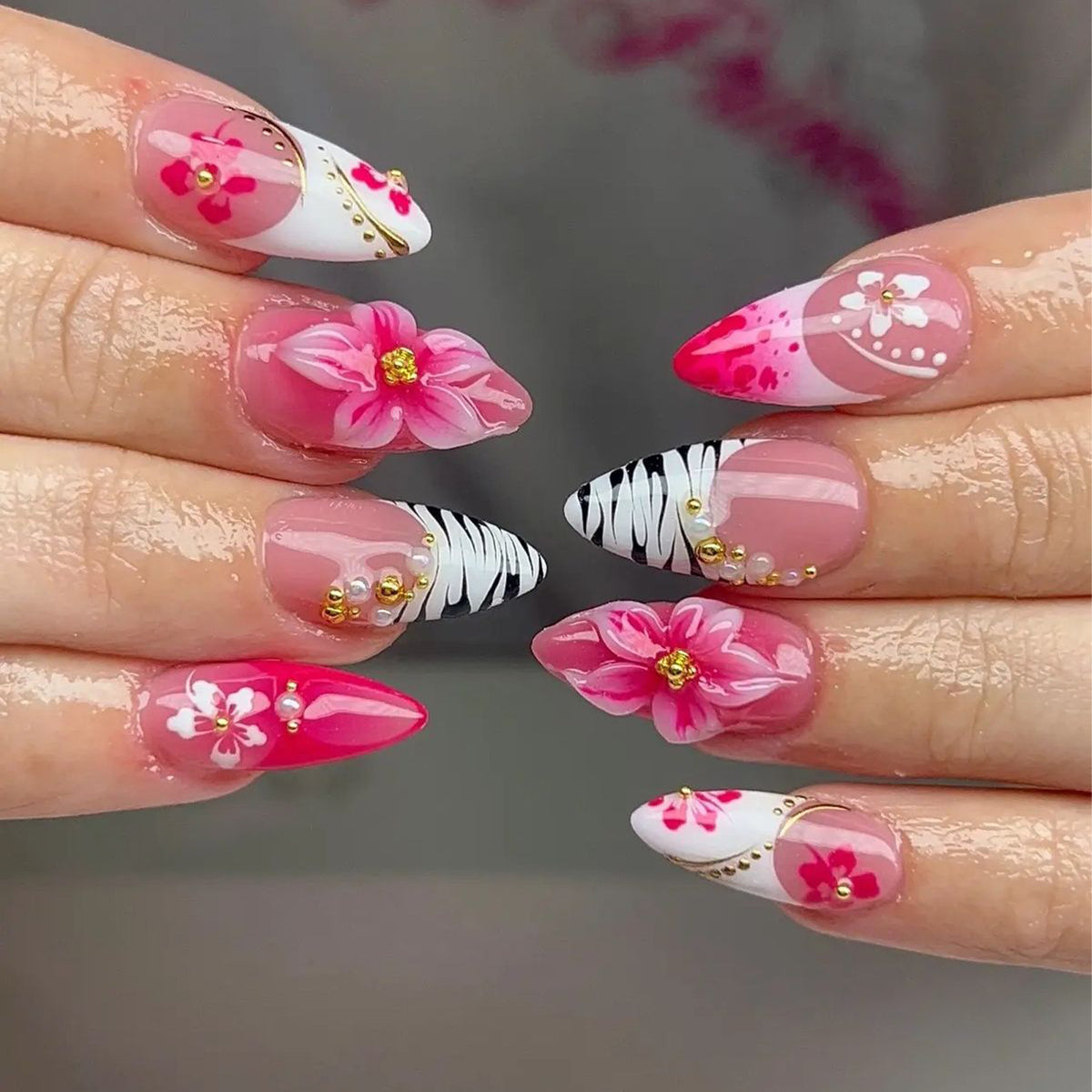 Exotische Blumen 3D Stiletto Nagelkunst Brehn