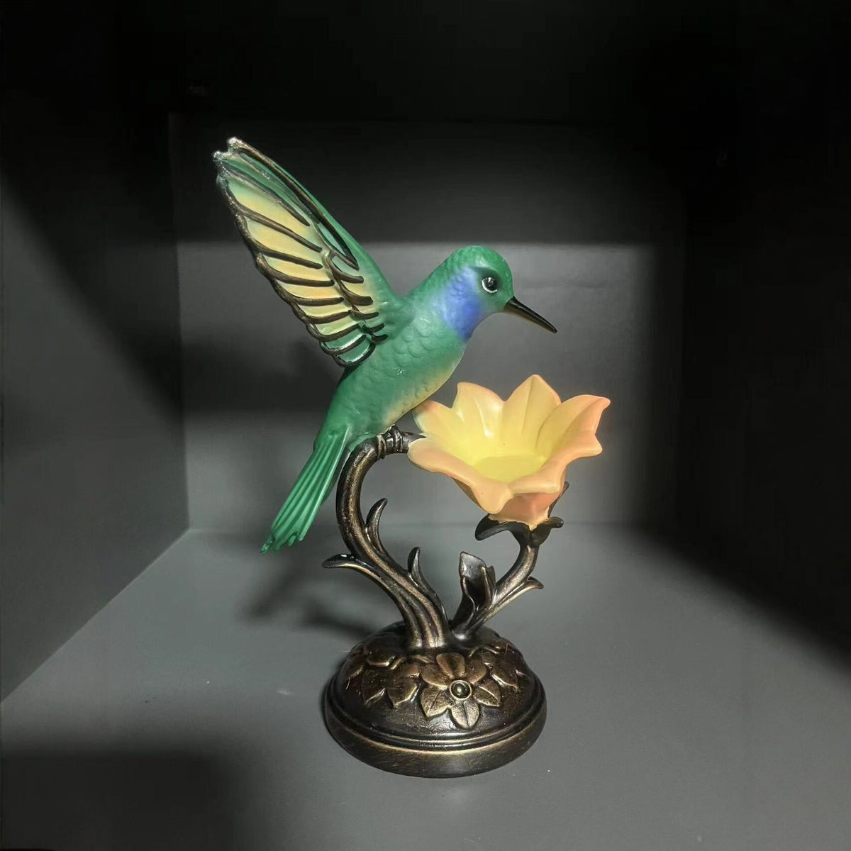 Dekorative Hummingbird-Skulptur Brehn