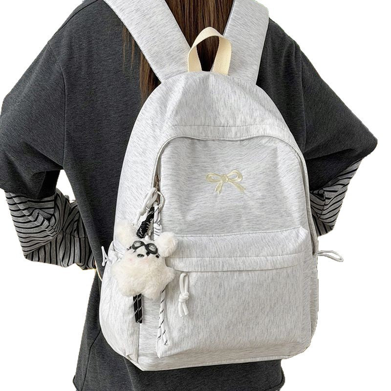 Rucksack mit Durchdachtem Stauraum und Verspieltem Design Brehn
