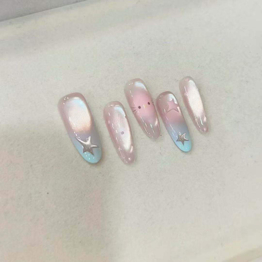Glamouröse Gel-Nagelkunstverlängerungen Brehn
