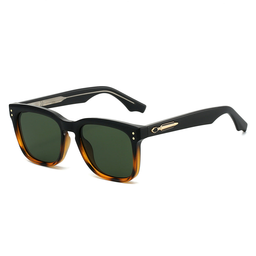 Damen Sonnenbrille im eleganten Rechteckdesign von Brehn