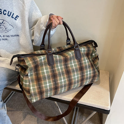 Stylische Karierte Reisetasche Brehn
