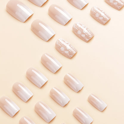 Elegantes Ombre Press-On Nagelkunst Set Brehn