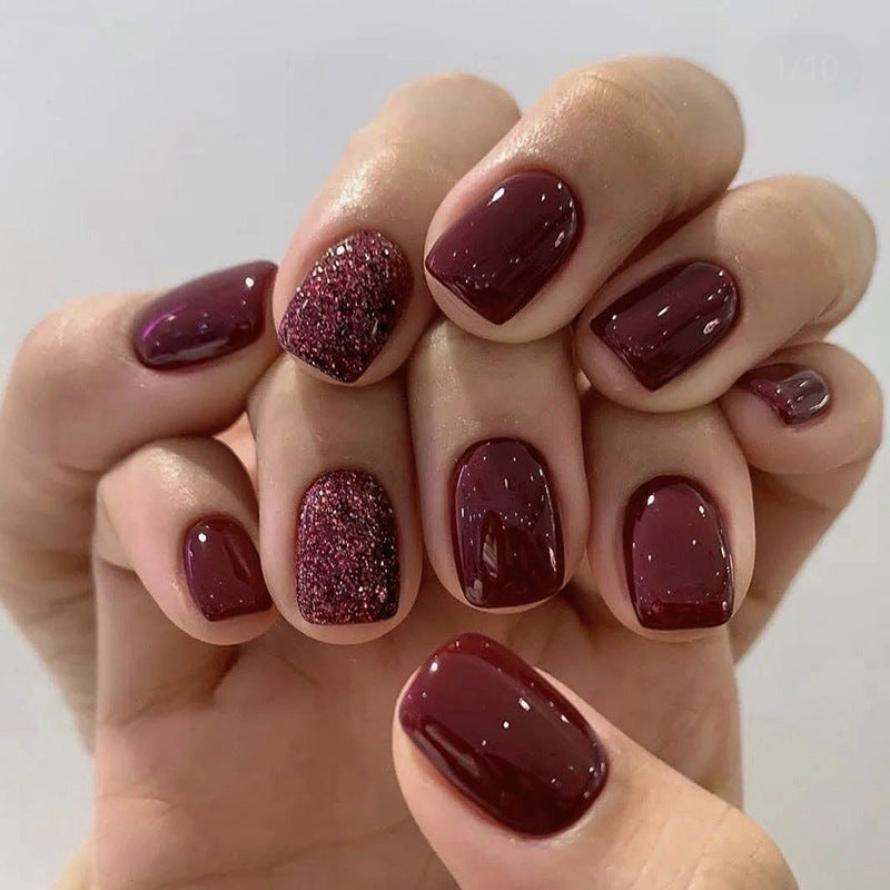 Glänzender Gel Press-On Nagel Set Brehn