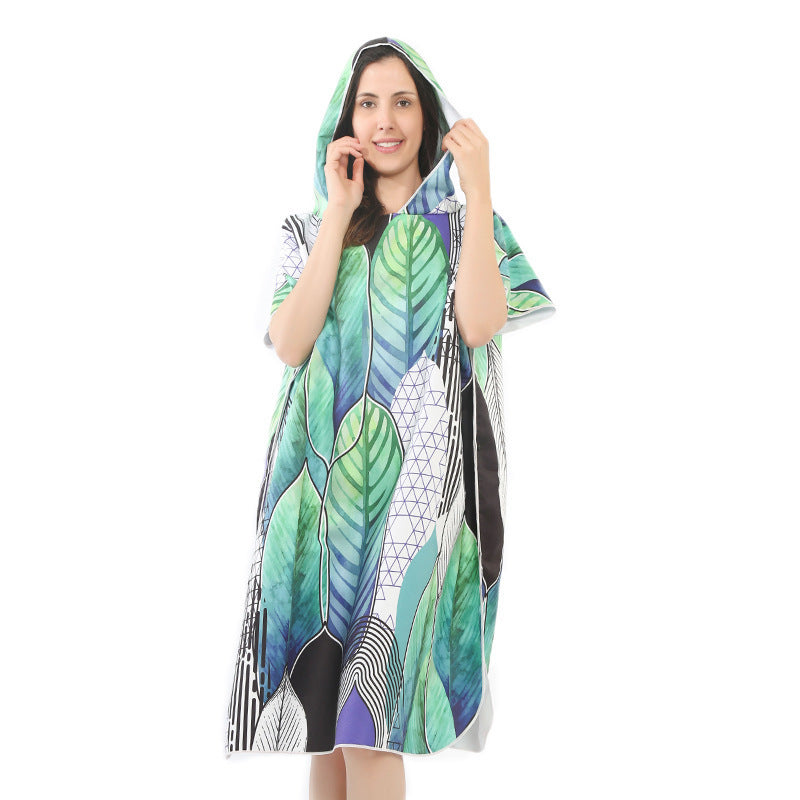 Strandkleid mit tropischem Druck Brehn