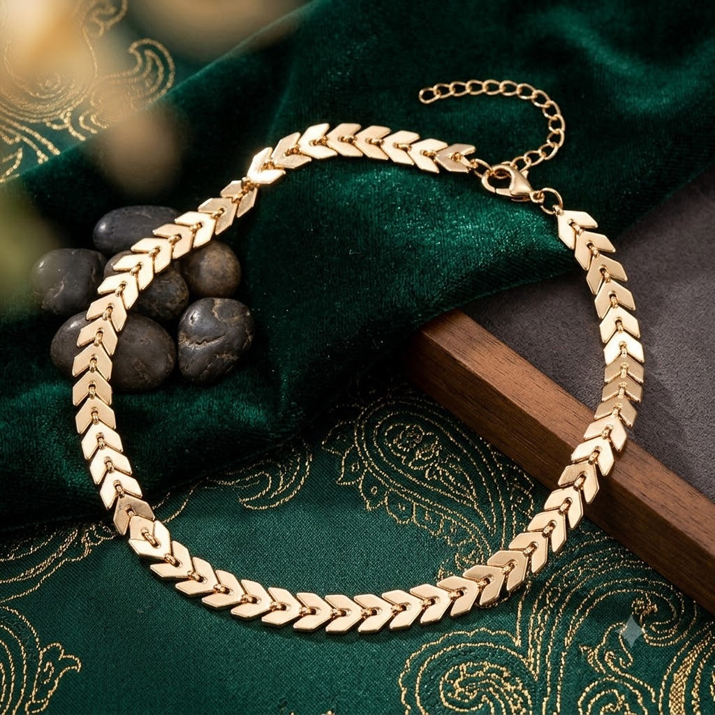 Elegante goldene Kettenhalskette Brehn