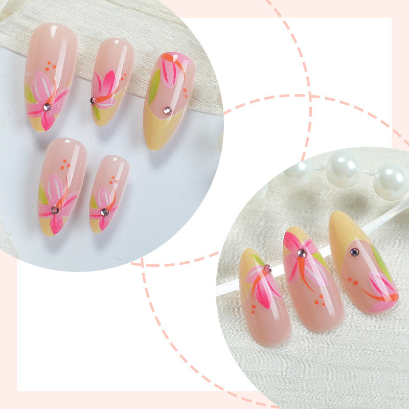 Elegantes Florales Nagelkunstset Brehn