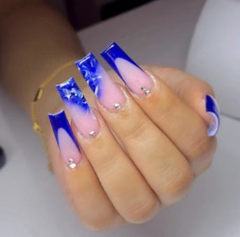 Aufwändige dekorative Acryl-Nagelverzierungen Brehn