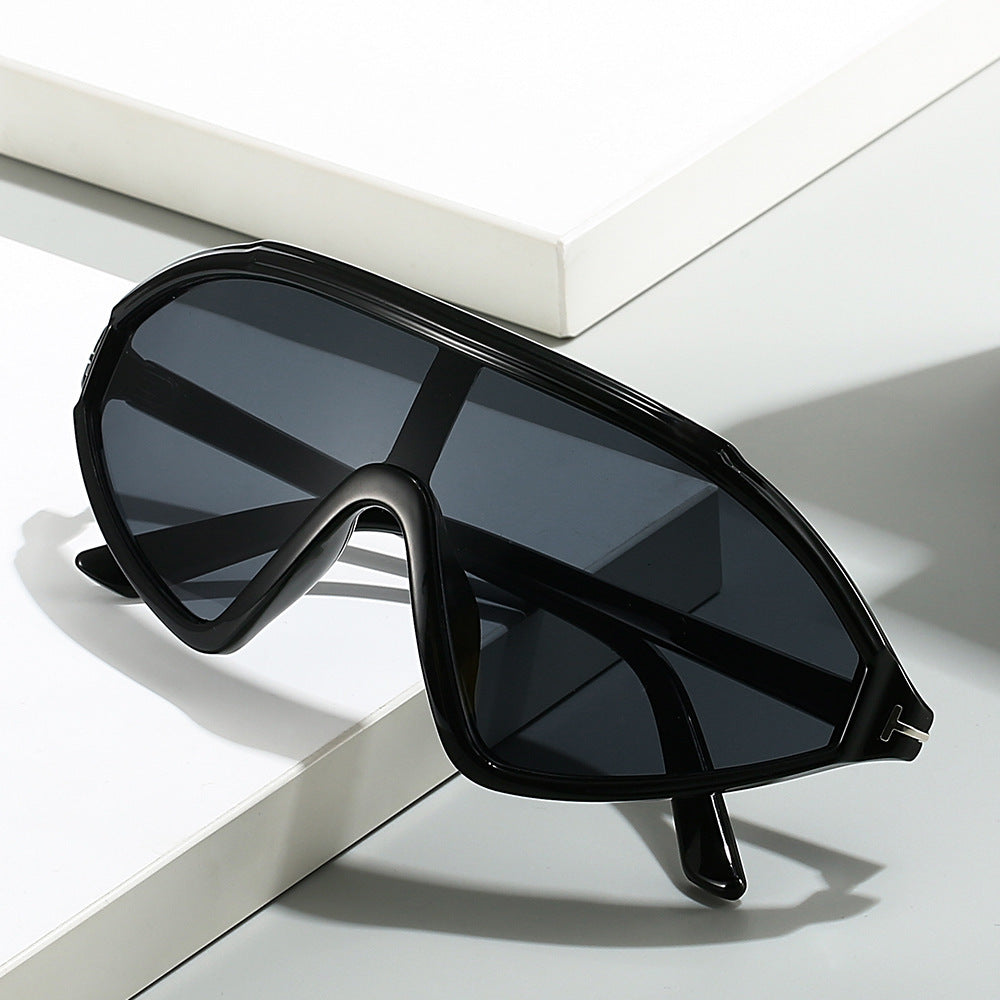Sportliche Shield Sonnenbrille Brehn