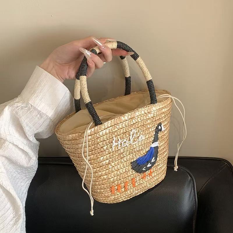 Handgefertigte Tasche mit Kreativer Tierstickerei Brehn