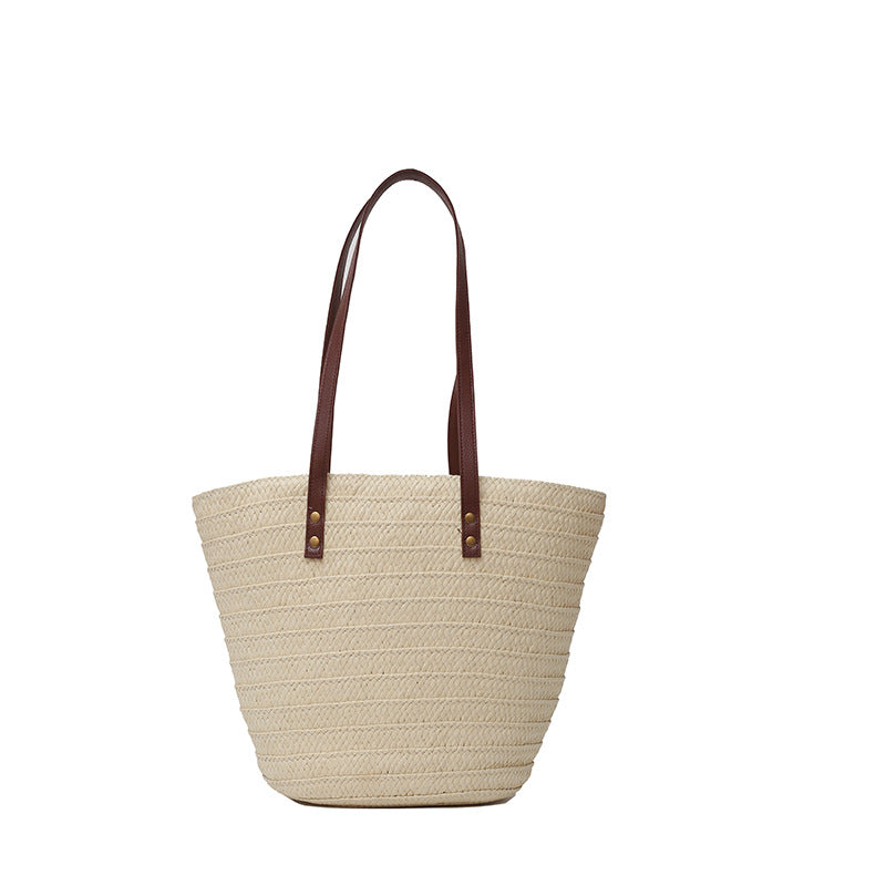Gewebte Strohtasche für den Strand