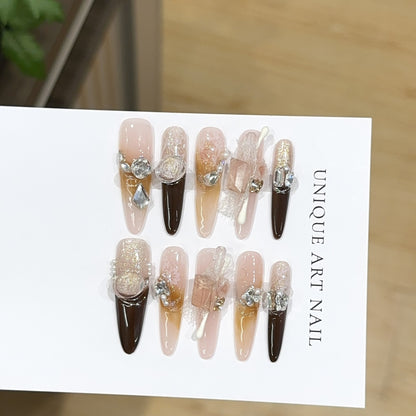 Luxuriöses Dekoratives Press-On Nail Art Set